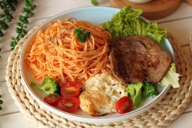 Steak Tomato Noodle Breakfast recipe