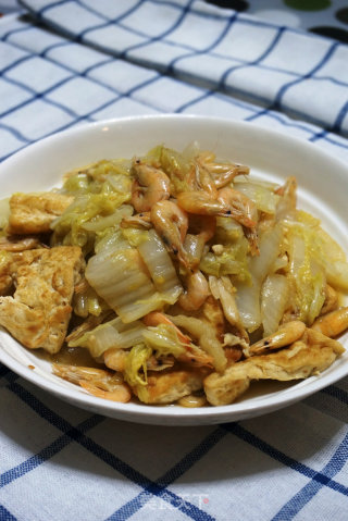 Braised White Shrimp with Fresh and Tender Cabbage recipe