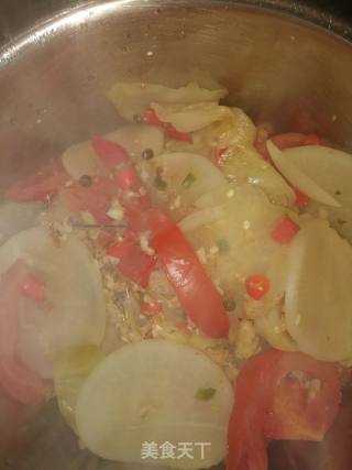 Sauerkraut Fish with Tomatoes recipe