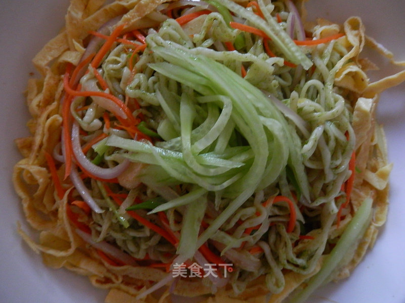 Colorful Fried Noodles recipe