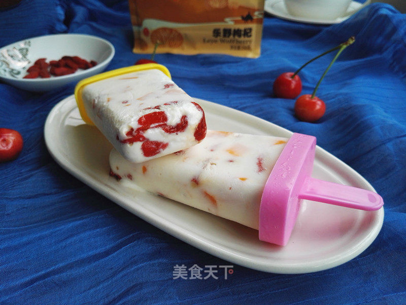 Wolfberry Mango Yogurt Sorbet recipe