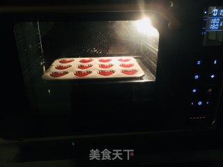 Red Velvet Madeleine recipe