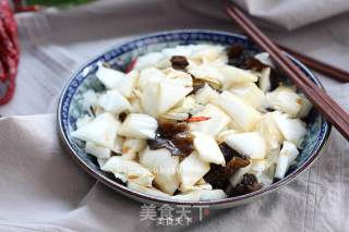 Chili Oil Sweet and Sour Cabbage recipe