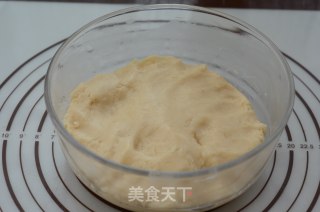 Kitty Five-none Mooncake recipe