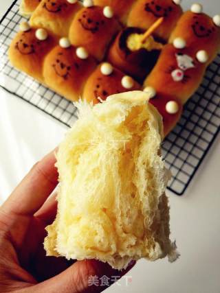 #柏翠大赛#pooh Bears Squeezing Small Bread recipe