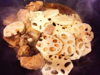 Braised Lotus Root with Pork Ribs Sauce recipe