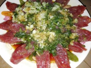 Steamed Sausage with Garlic and Cilantro recipe