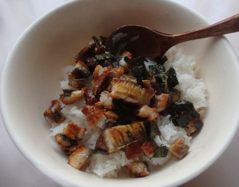 Eel and Seaweed Rice Ball recipe