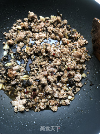 Fried Beans with Olive Minced Meat recipe