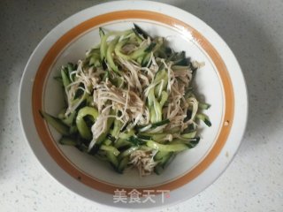 Cucumber and Enoki Mushroom recipe