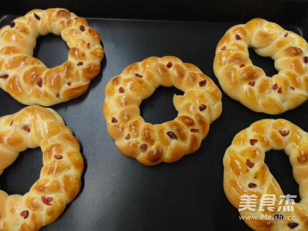 Christmas Wreath Bread recipe