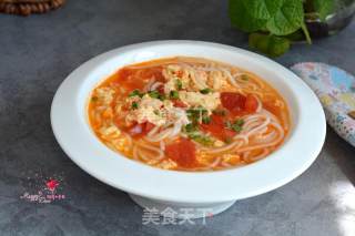 Tomato and Egg Soup Noodles recipe