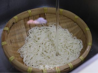 The Noodles are Delicious and Simple Like This, and They Will Never Forget After Eating. recipe