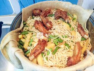 Steamed Lo Noodles recipe