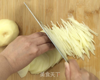Hot and Sour Potato Shreds recipe