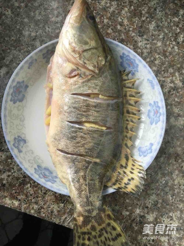 Steamed Mandarin Fish recipe