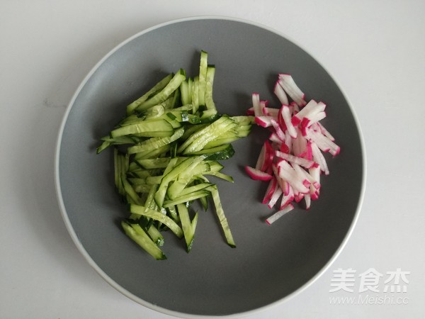 Chicken Shredded Sesame Sauce Noodles recipe