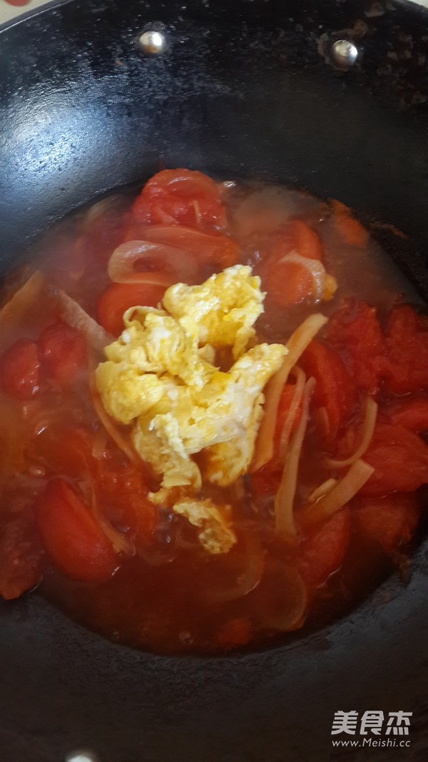 Scrambled Eggs with Coconut Tomatoes recipe