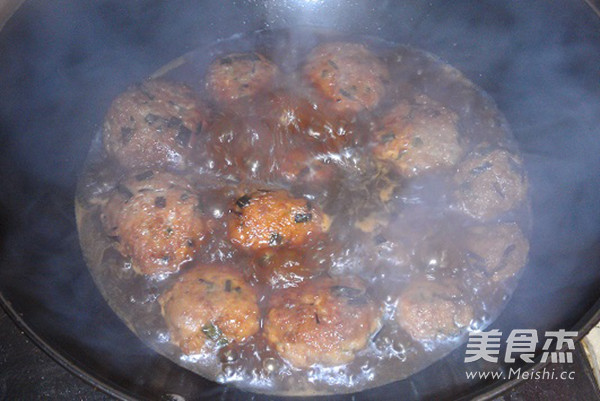 Meat Ball with Soy Sauce recipe