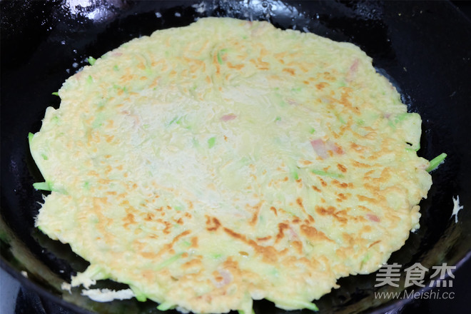 Zucchini Bacon Egg Pancakes recipe