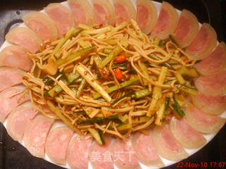 Cold Elbow and Bean Curd recipe
