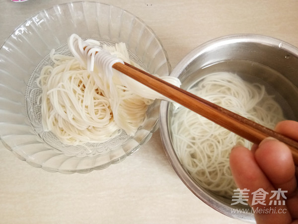 Noodles with Meat Sauce recipe