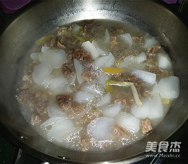 Beef and Radish Vermicelli Soup recipe