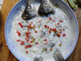 [hunan Cuisine] Furong Crucian Carp recipe