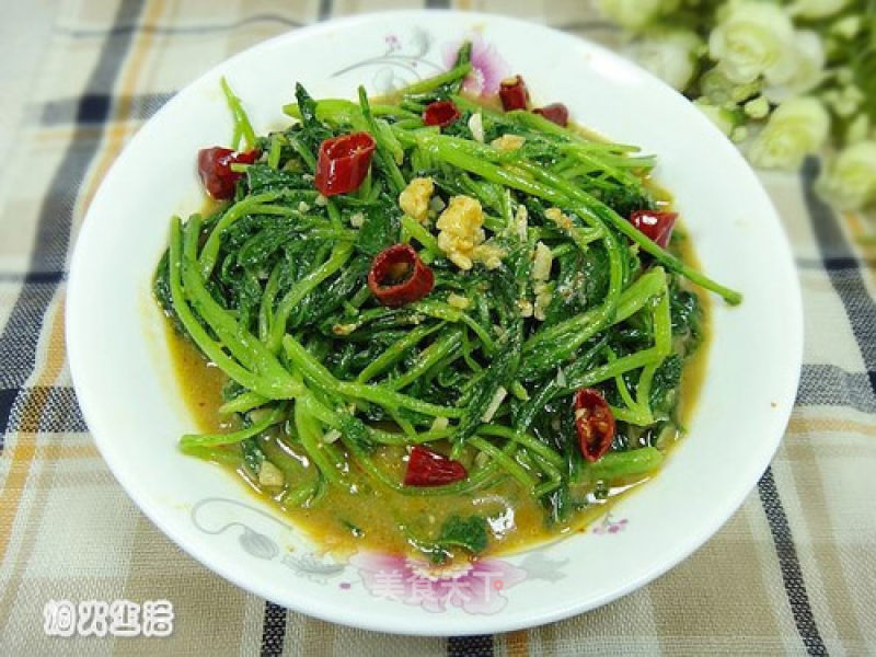 Fried Radish Seedlings with Fermented Bean Curd recipe