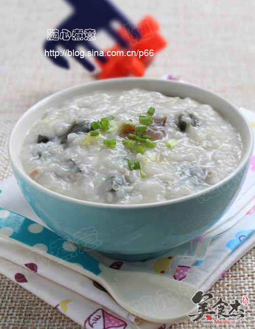 Congee with Preserved Egg and Lean Meat recipe