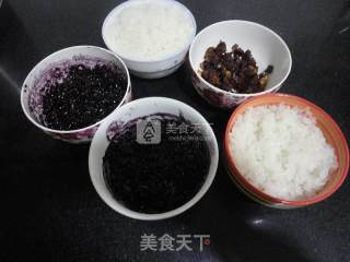 Black Rice, Red Dates, Corn Sugar and Glutinous Rice Cake recipe