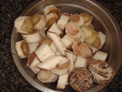 Carrot Burdock Soup recipe