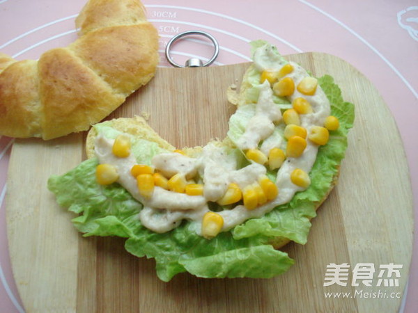 Corn Salad Croissant recipe