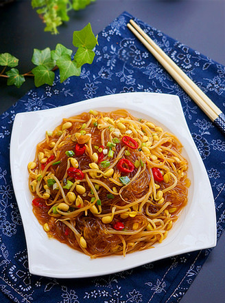 Stir-fried Vermicelli with Soybean Sprouts