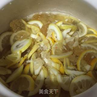 Old Rock Sugar Stewed with Lemon recipe