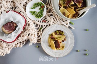 Steamed Bamboo Shoots with Bacon and Green Beans recipe