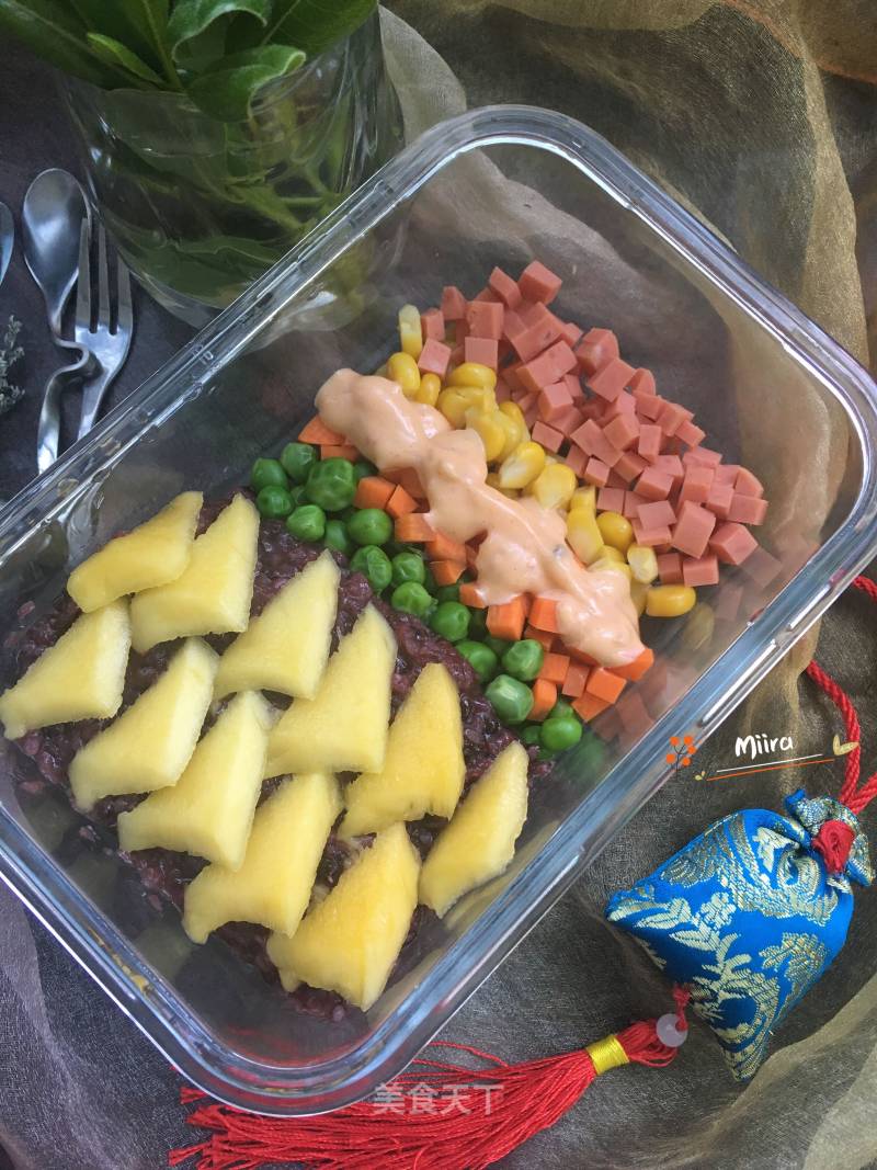 Fruit and Vegetable Sticky Rice Bento recipe