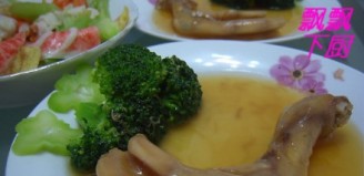 Duck Feet with Abalone Sauce recipe