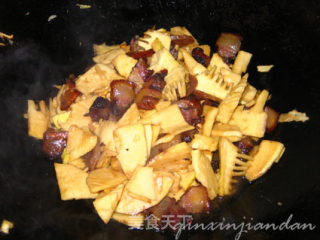 Stir-fried Spring Bamboo Shoots recipe