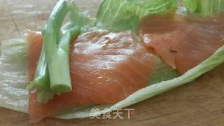 Smoked Salmon and Chive Lettuce Wraps recipe