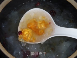 Beauty Products-snow Lotus Seeds and Peach Tears recipe