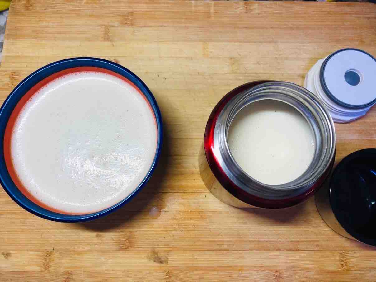 One Serving of Red Dates and Lily Milk Soup recipe
