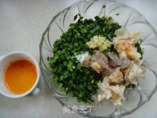 Fragrant, Fresh and Sweet --- Chives and Shrimp Dumplings recipe