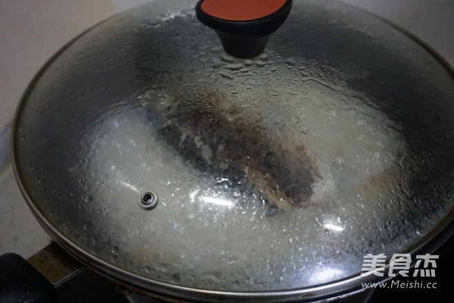 Tasty Crucian Carp Shredded Radish Soup recipe