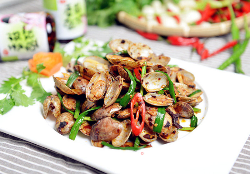 Stir-fried Clams with Shiitake Mushrooms and Tempeh, One Plate is Not Addictive~