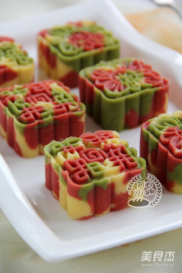 Dazzling Colorful Mung Bean Cake recipe