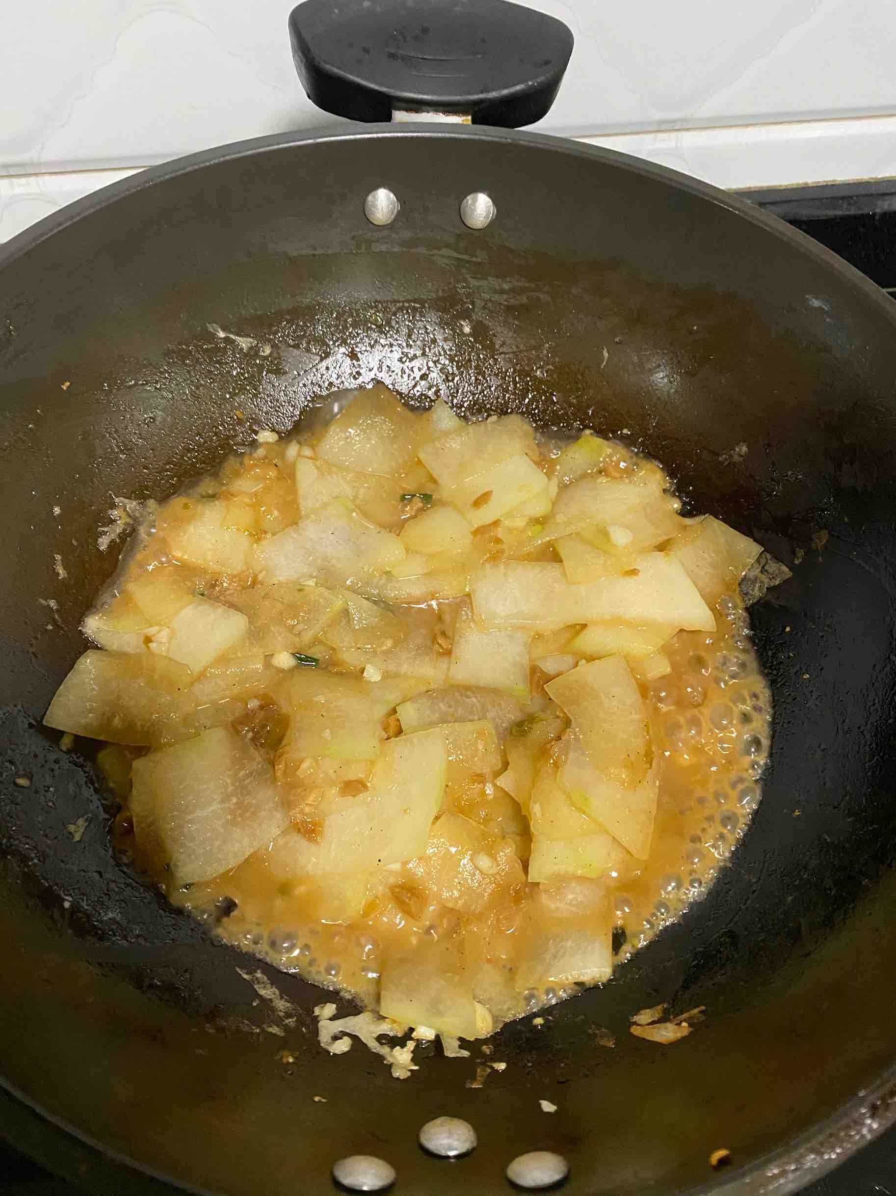 Braised Winter Melon in Sauce is Good for Dinner recipe