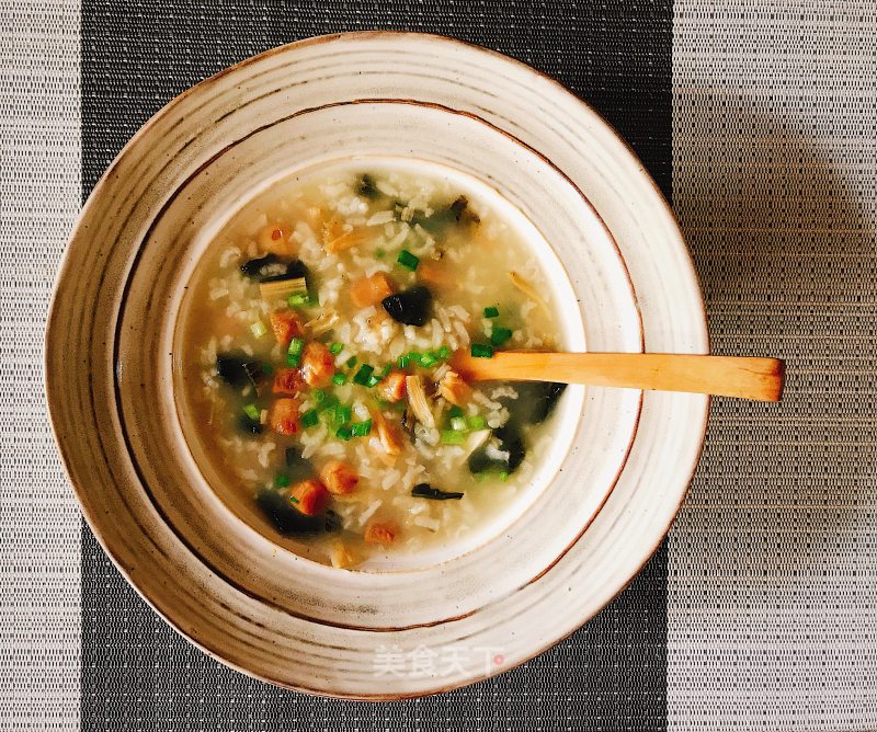 Congee with Dried Scallops and Vegetables recipe