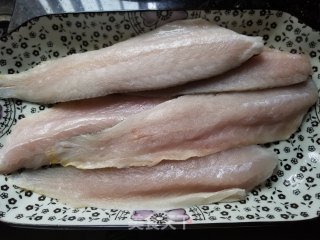 Salt-steamed Boneless Three Teeth Fish recipe