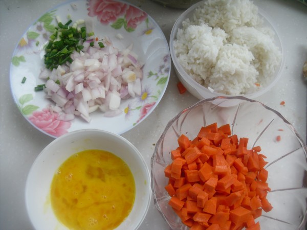 Carrot Onion Egg Fried Rice recipe